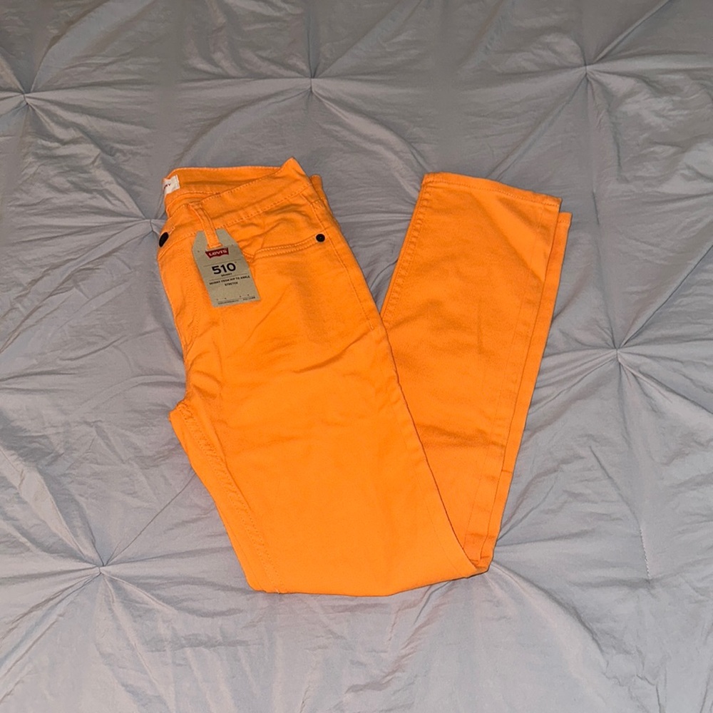 Girls Levi’s jeans